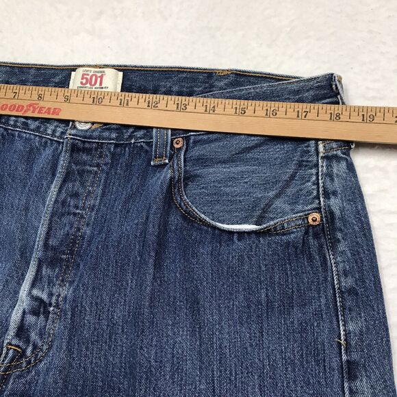 Y2K LEVIS 501 Jean Men 36X32 (38/34 tag) Button Fly Medium Wash Straight Leg - Picture 6 of 16
